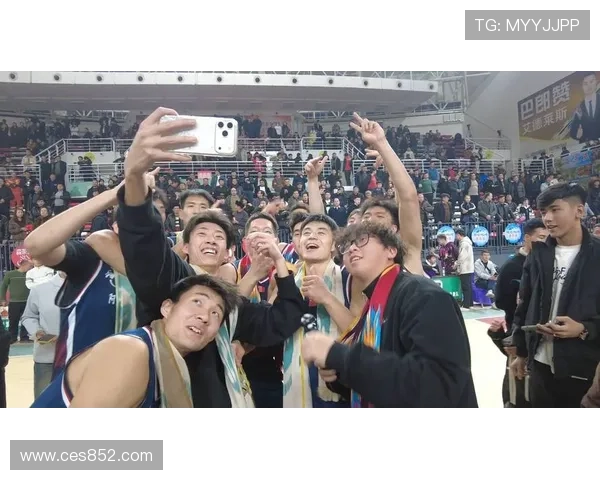 篮球赛事全景解析与重要赛况回顾 各大赛事关键时刻与表现亮点总结 - 副本 - 副本 (4) - 副本 篮球赛事全景解析与重要赛况回顾 各大赛事关键时刻与表现亮点总结 - 副本 - 副本 (4) - 副本