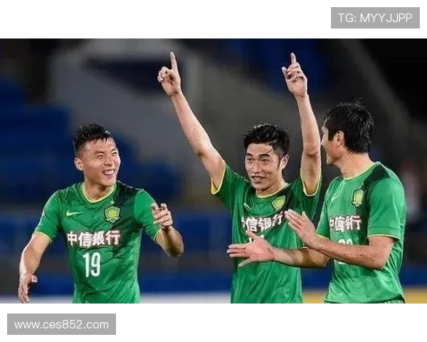 聚焦中超赛程风云激战全景解析与看点前瞻新赛季走势与豪门争锋故事 - 副本 (2)