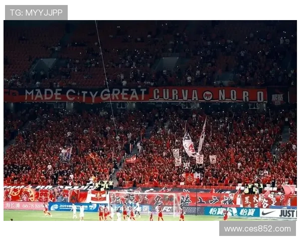 中超赛事精彩直播全程覆盖 最新战况及时更新助你掌握每场精彩瞬间